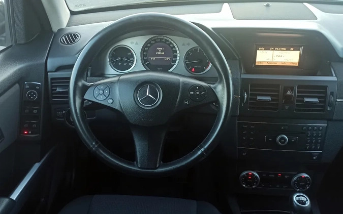 Mercedes-Benz GLK cena 52900 przebieg: 240000, rok produkcji 2010 z Janikowo małe 232